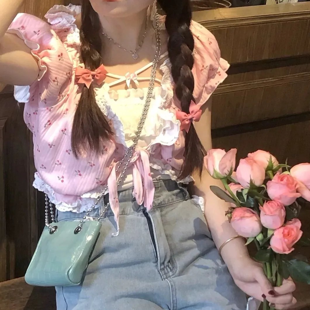 娇凤三姐妹